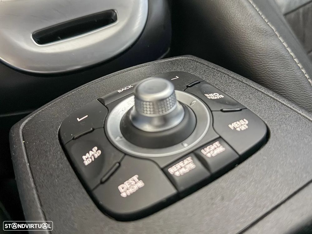 Renault Grand Scénic 1.6 dCi Bose Edition SS - 18