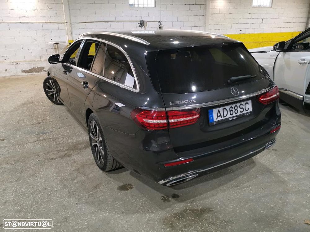 Mercedes-Benz E 300 de Avantgarde - 2