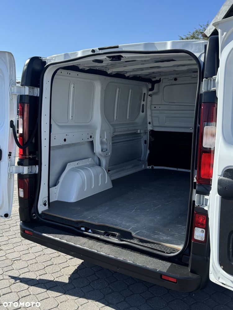 Renault TRAFIC - 8
