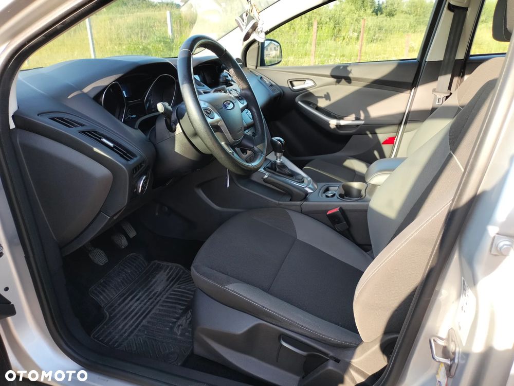 Ford Focus 1.6 TDCi Ambiente - 22