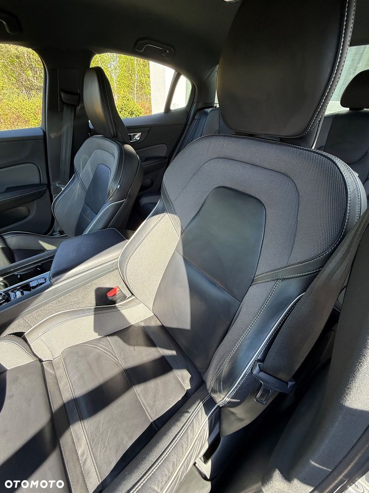 Volvo S60 - 22