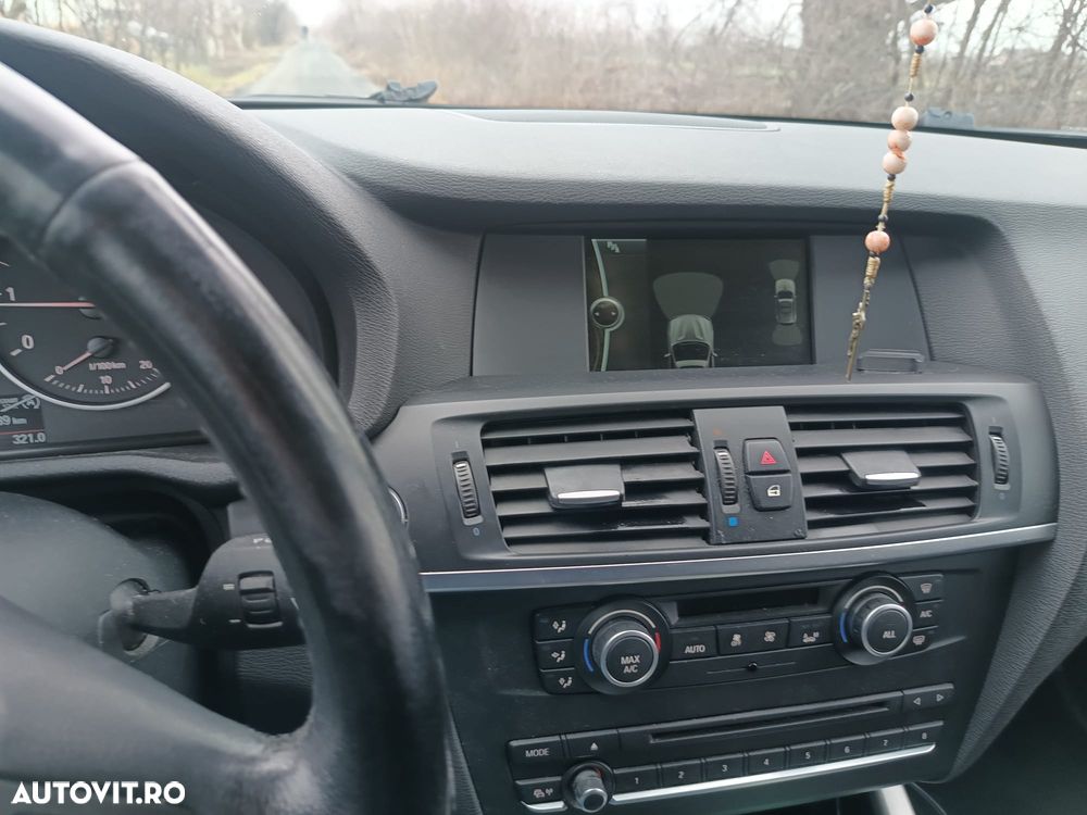 BMW X3 xDrive20d - 9