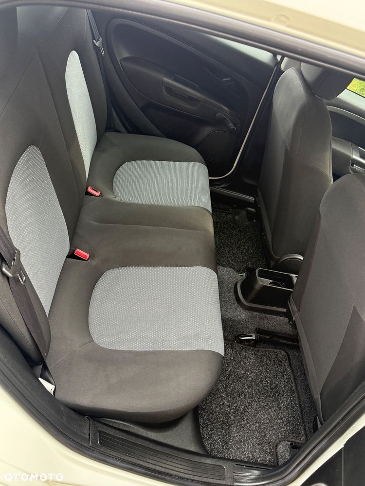 Fiat Grande Panda - 24