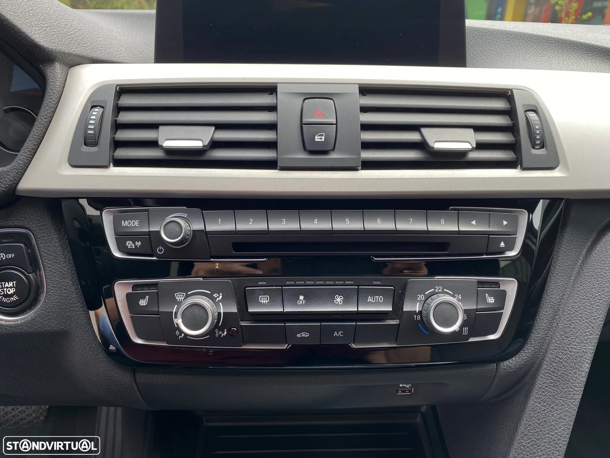 BMW 320 d Touring xDrive Auto - 23