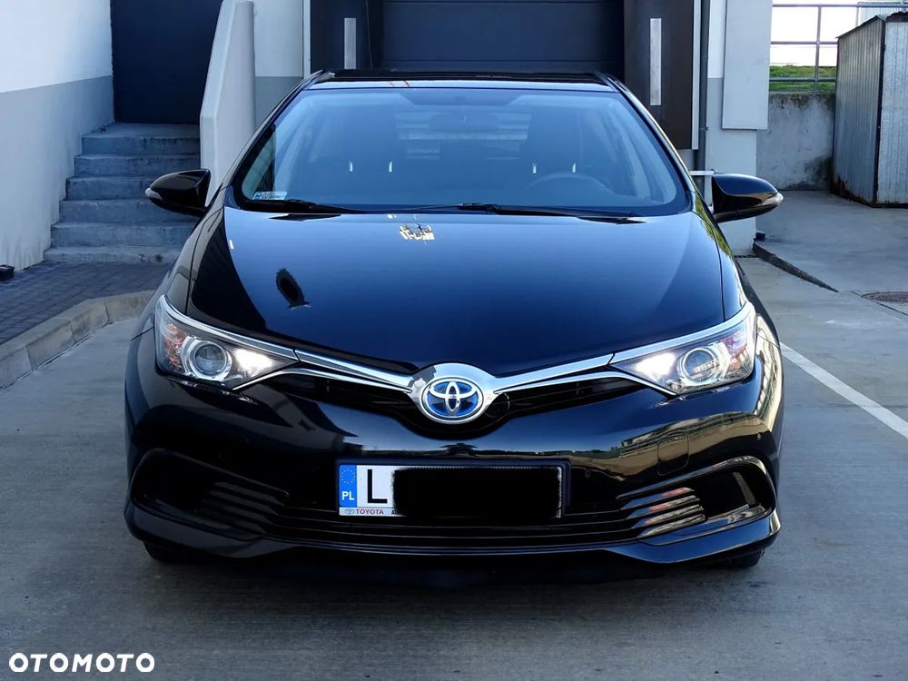 Toyota Auris - 2