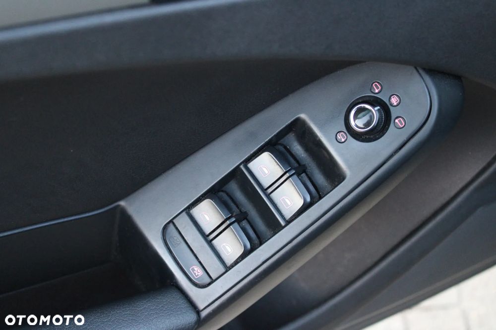 Audi A4 Avant 2.0 TDI DPF multitronic Ambition - 19