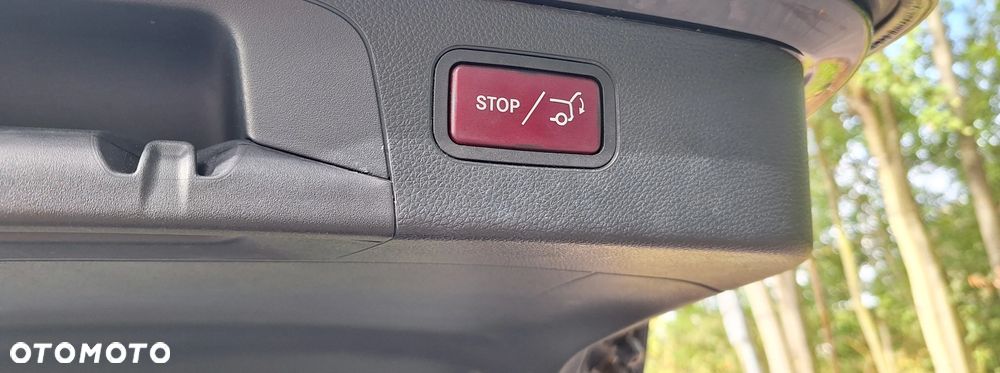 Mercedes-Benz GLC 250 4Matic 9G-TRONIC - 38