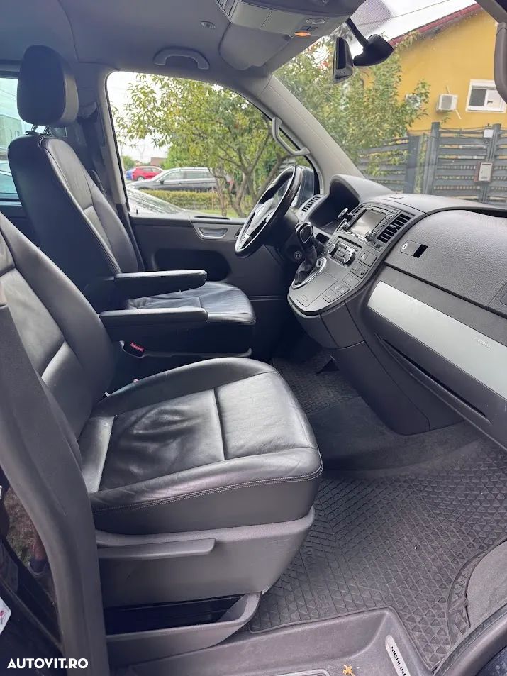 Volkswagen Multivan - 5
