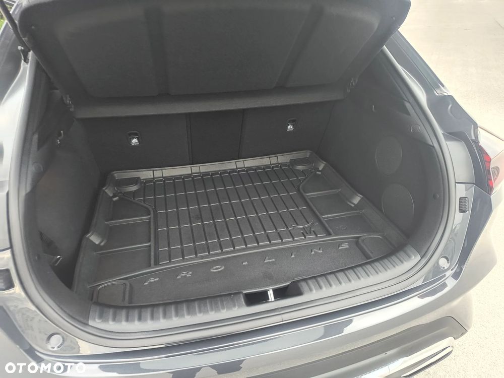 Kia XCeed 1.5 T-GDI Business Line DCT - 11