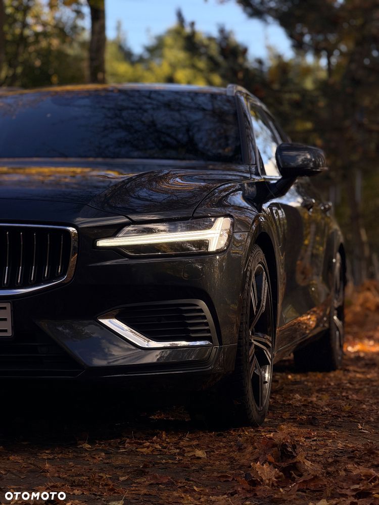 Volvo V60 T8 AWD Twin Engine Geartronic Inscription - 2