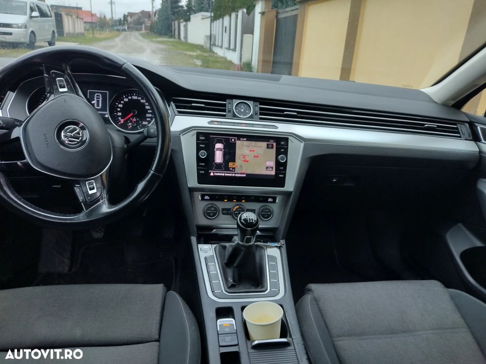 Volkswagen Passat Variant 2.0 TDI (BlueMotion Technology) Comfortline - 3