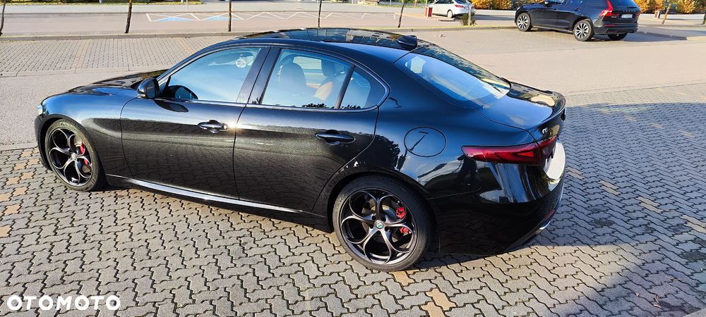 Alfa Romeo Giulia 2.0 Turbo Veloce - 4