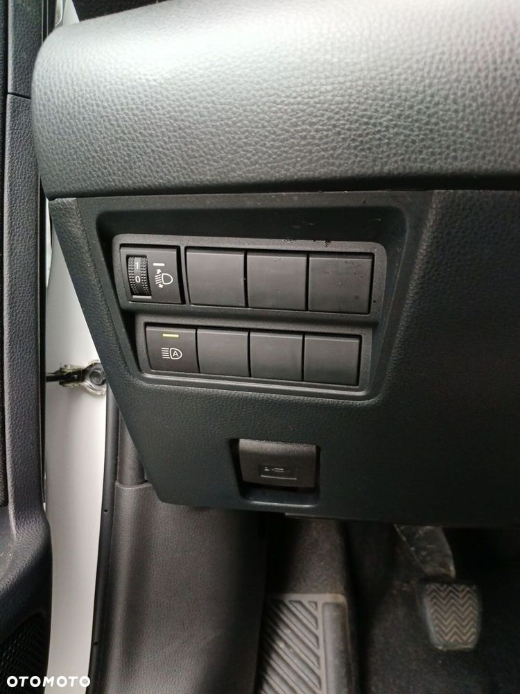 Toyota Yaris 1.5 Comfort - 23