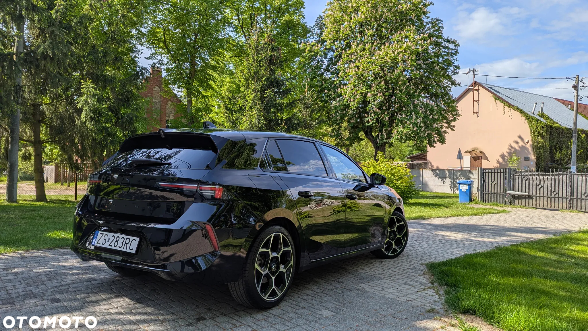 Opel Astra VI 1.2 T Ultimate S&S - 3