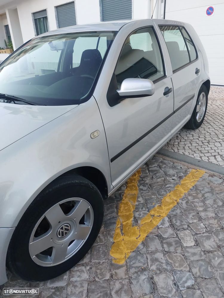 VW Golf 1.4i Confortline AC - 14