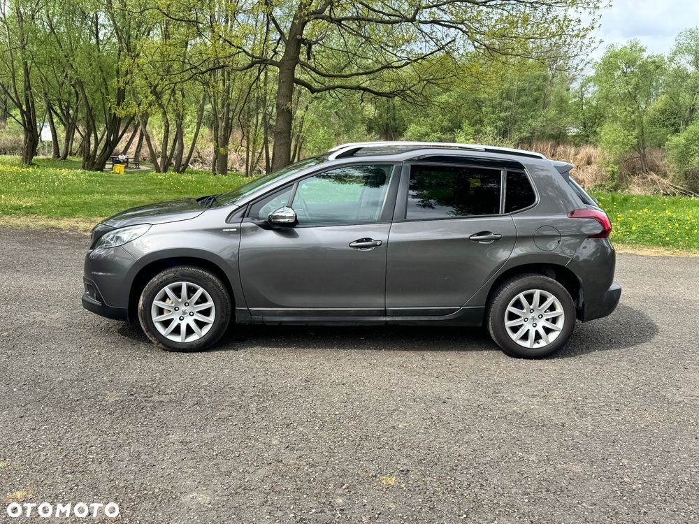 Peugeot 2008 1.6 BlueHDi Style - 3