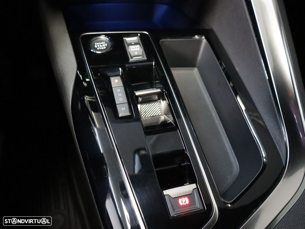 Peugeot 5008 1.5 BlueHDi Allure EAT8 - 19