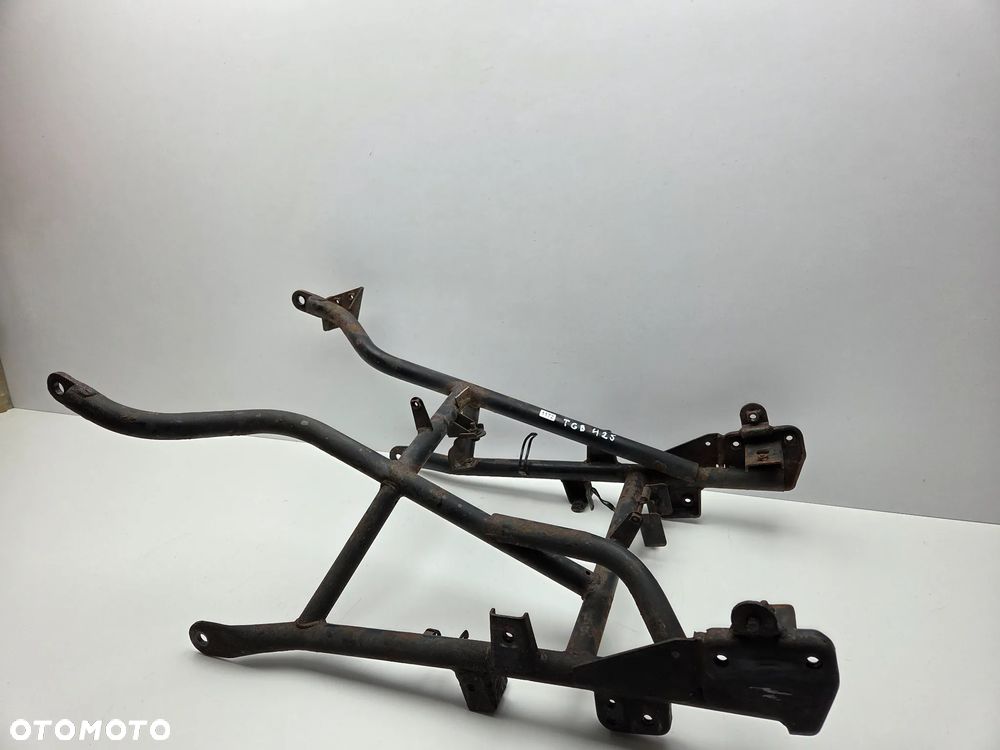 STELAZ TYL RAMA SUBFRAME  TGB BLADE 425 - 2