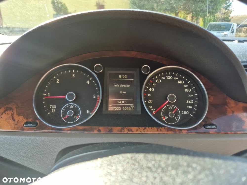 Volkswagen Passat 2.0 TDI DPF Comfortline - 9