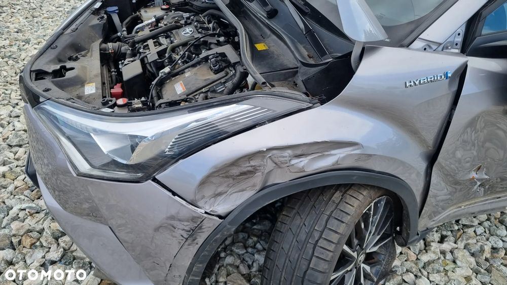 Toyota C-HR Style Selection - 35