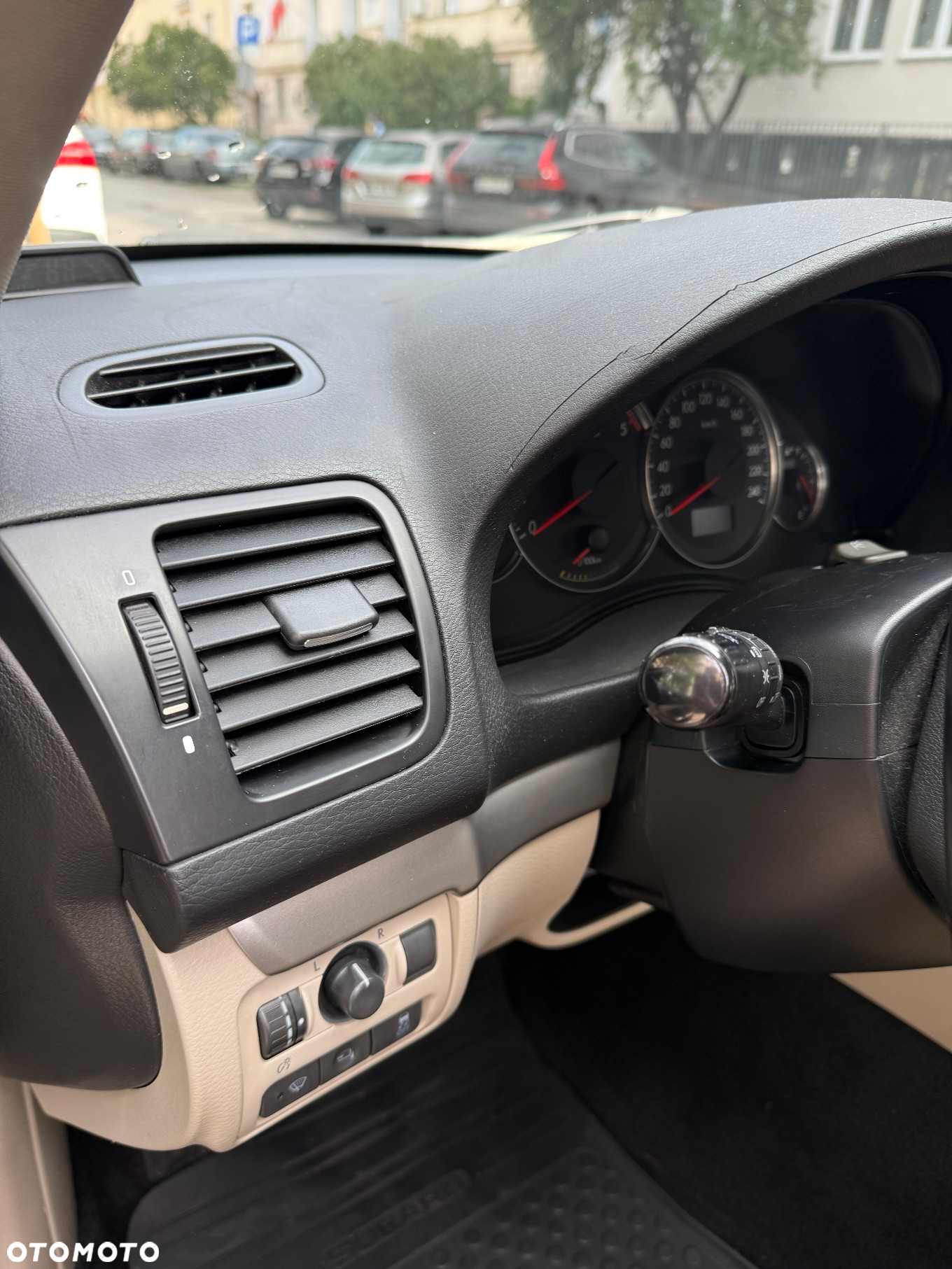 Subaru Legacy - 8