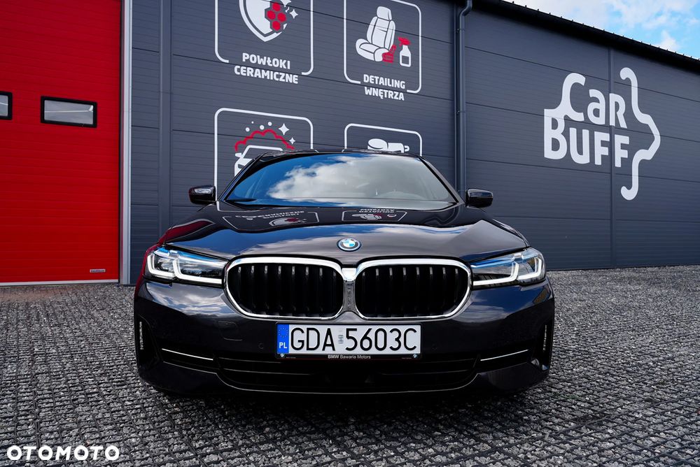 BMW Seria 5 - 1