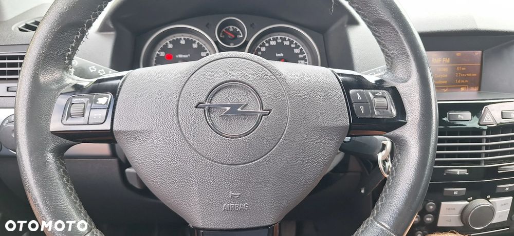 Opel Astra - 20