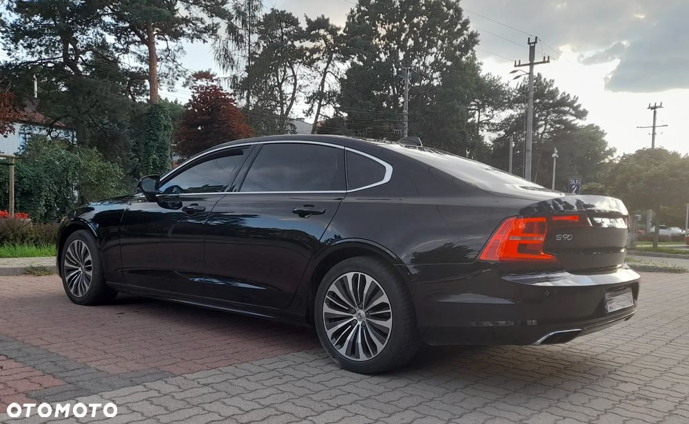 Volvo S90 T6 AWD Momentum - 17
