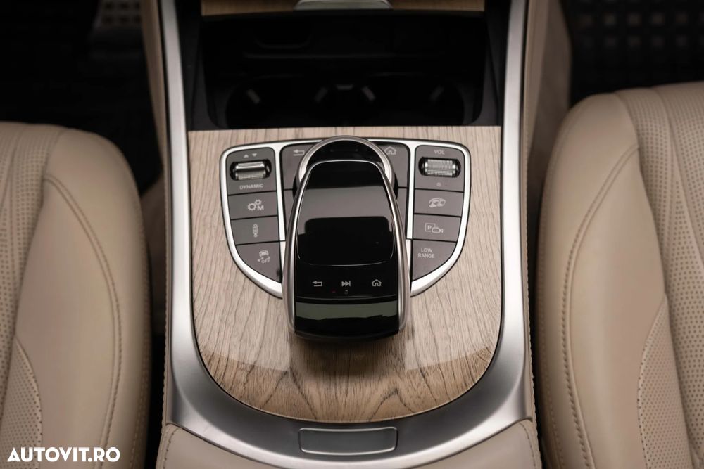 Mercedes-Benz G AMG 63 SW Long Aut. - 34