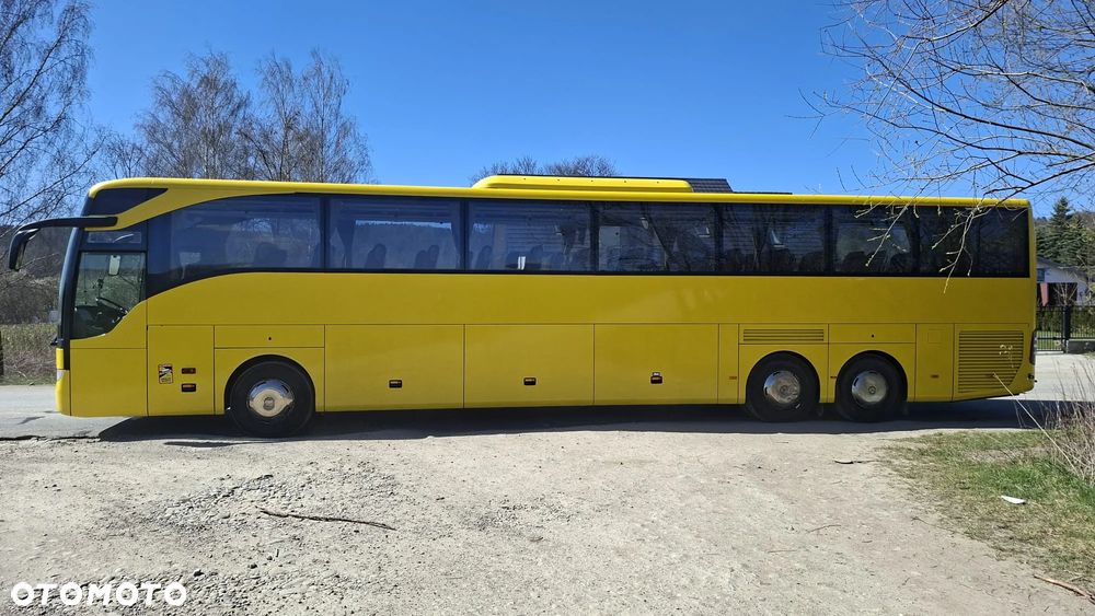 Mercedes-Benz TOURISMO RHD-L - 8