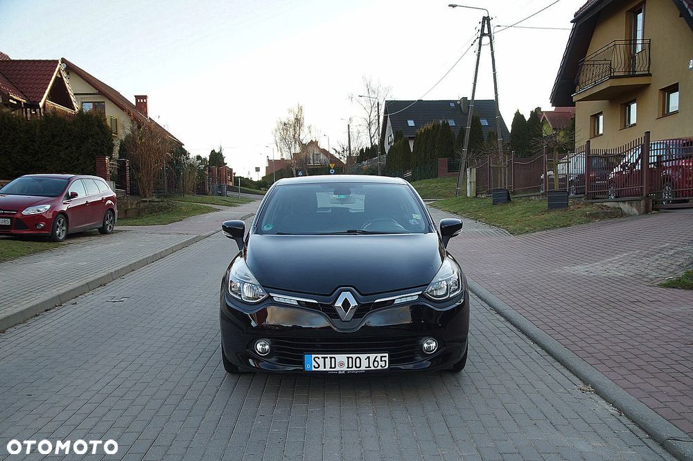 Renault Clio 1.2 16V 75 Experience - 11