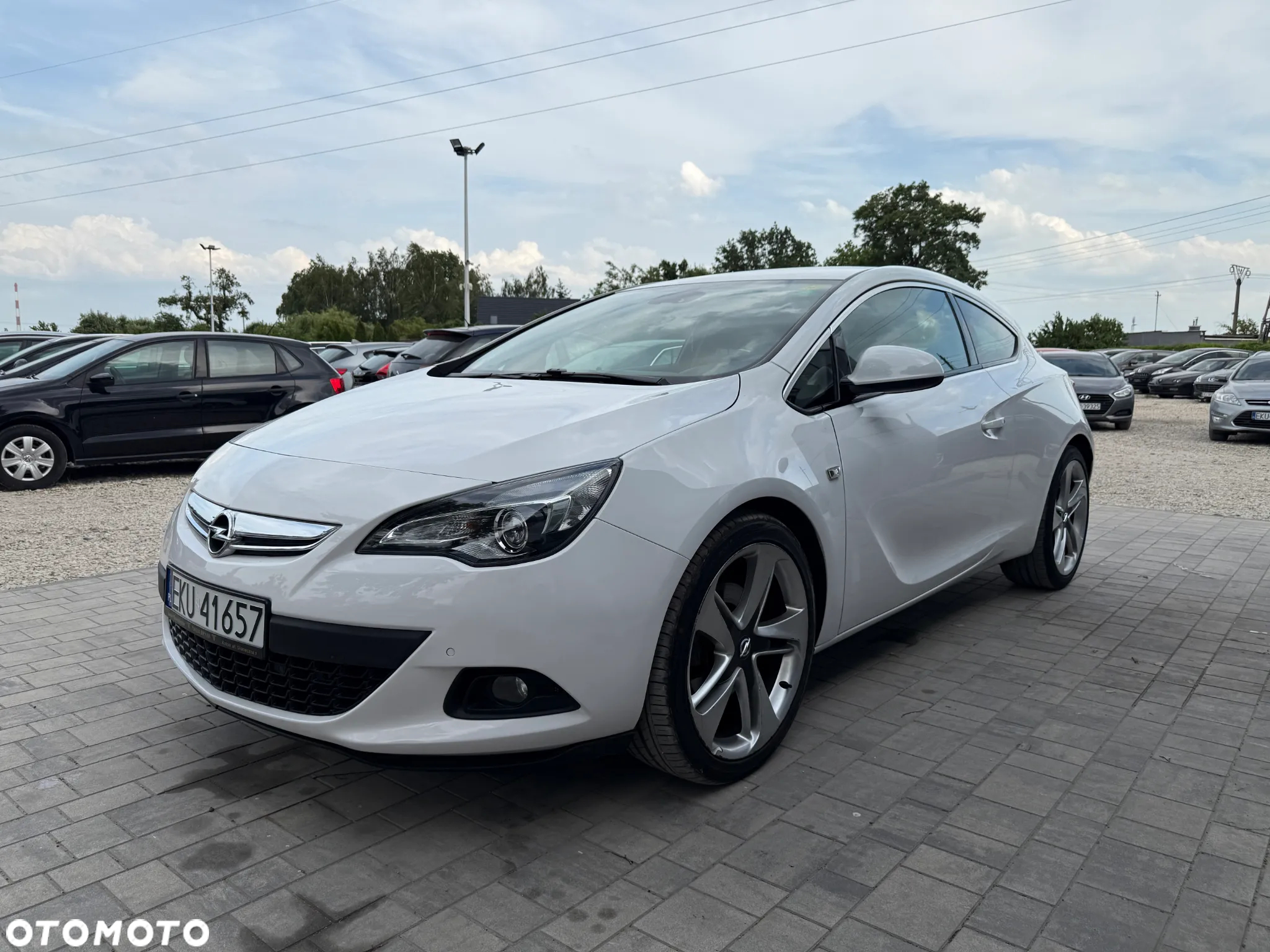 Opel Astra IV 1.4 T Cosmo S&S - 14