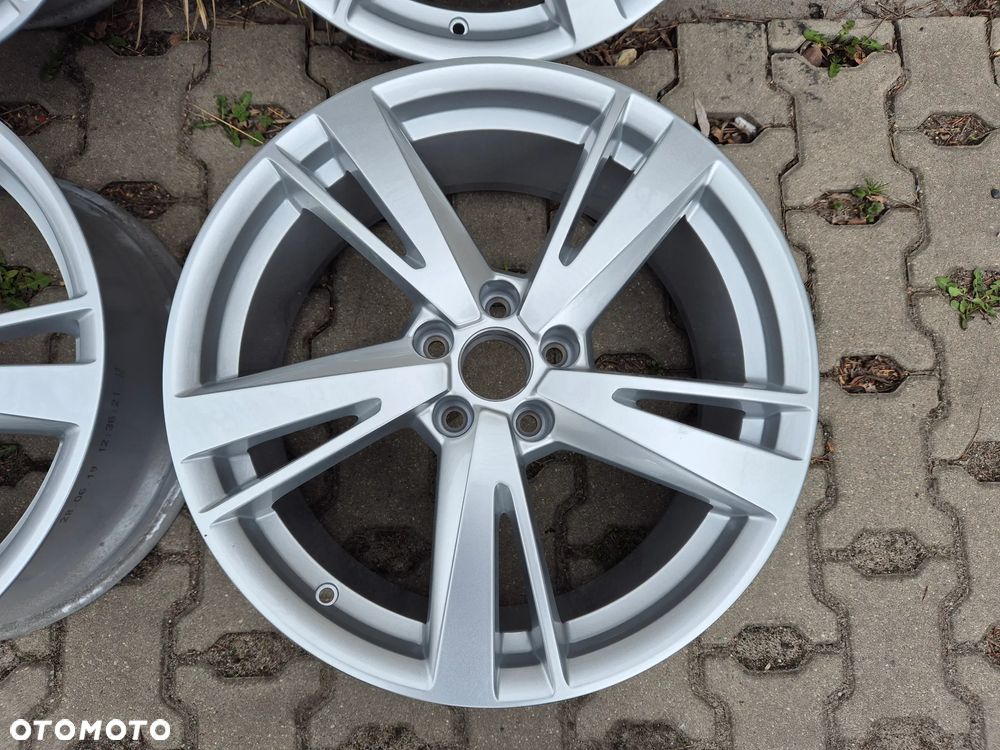 4x  8x19 ET42   5x112 Nowy komplet felg aluminiowych Audi,Seat,Skoda,VW - 3
