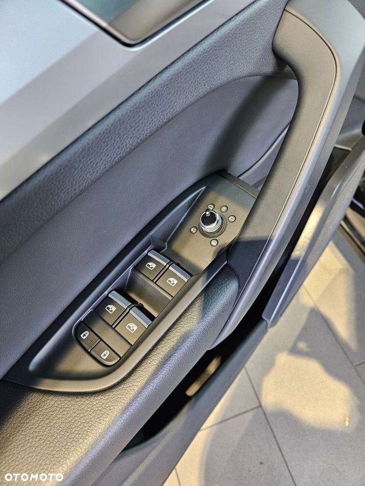 Audi Q5 Sportback - 10