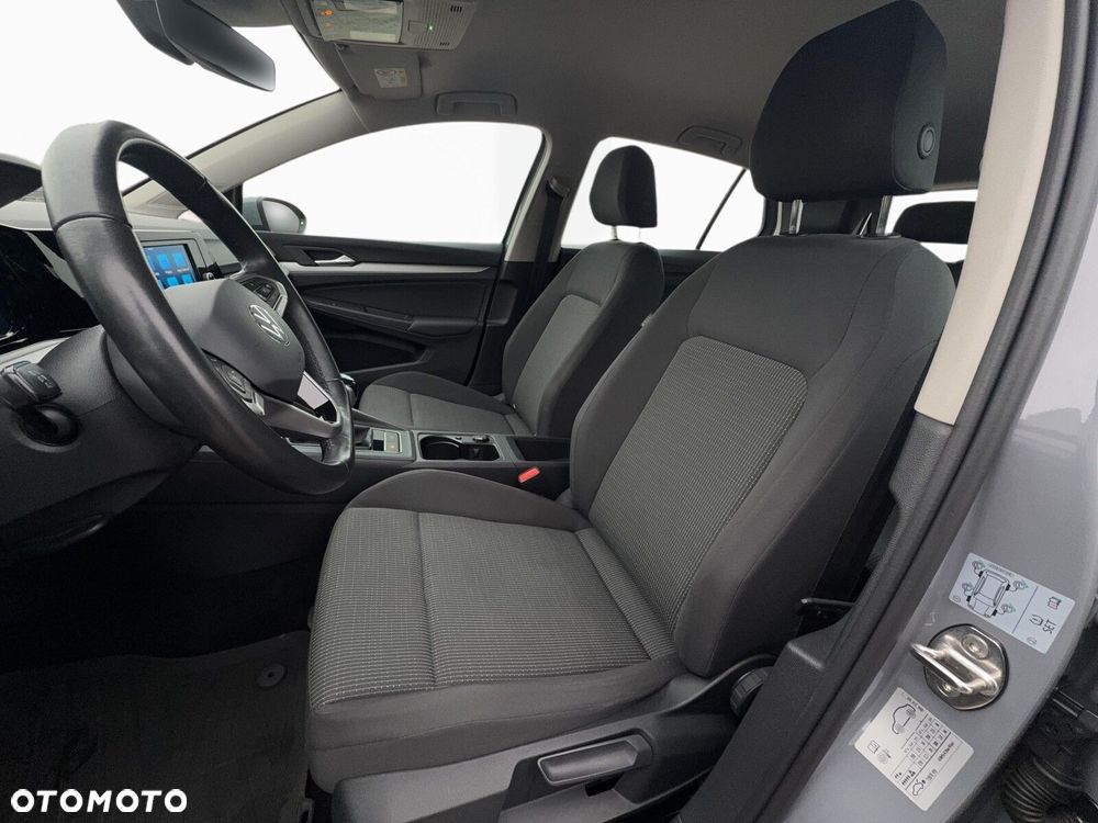 Volkswagen Golf 1.0 TSI Life - 24