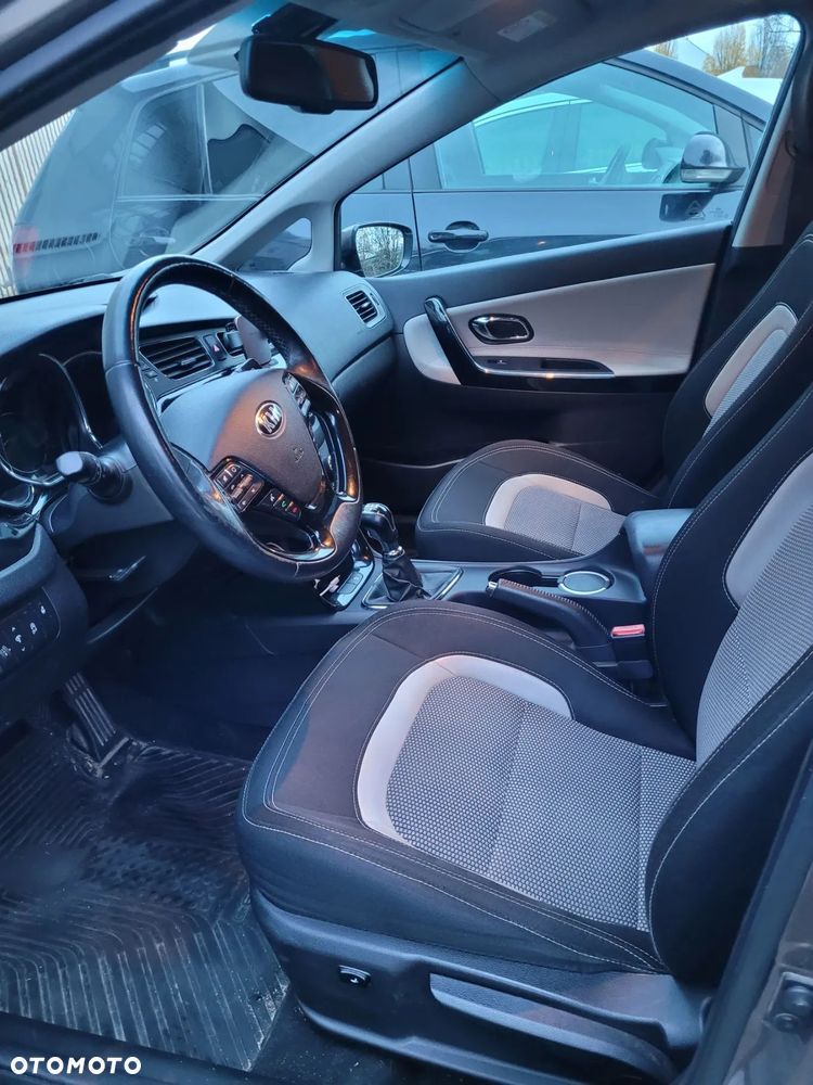 Kia Ceed 1.6 GDI Edition 7 - 8