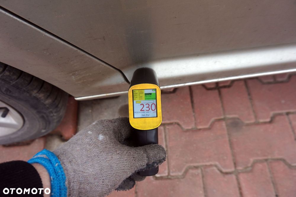 DRZWI TYLNE PRAWE AVENSIS II T25 KOMBI 1C0  SREBRNY TOYOTA 2003-2006 - 7