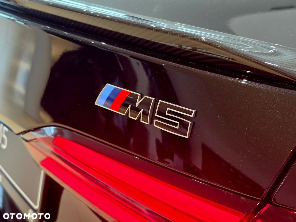BMW M5 PHEV - 8