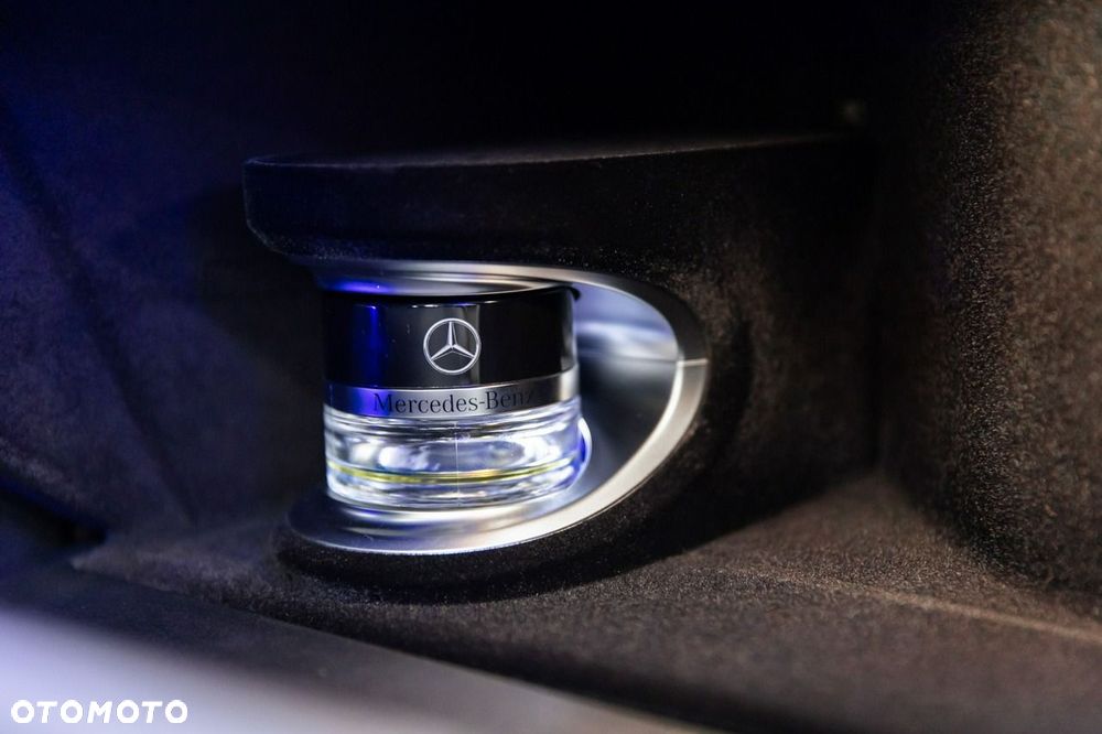 Mercedes-Benz AMG GT 43 4Matic+ 4D Speedshift TCT 9G - 36