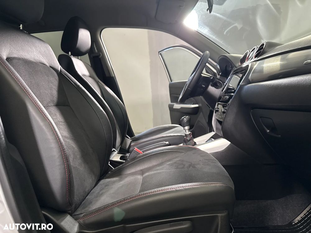 Suzuki Vitara - 12