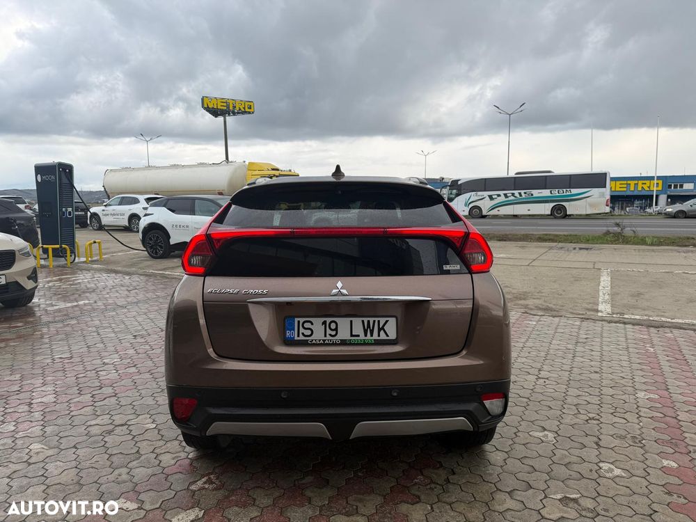 Mitsubishi Eclipse-Cross 1.5-litre 16-valve DOHC MIVEC Intense Aut. - 16