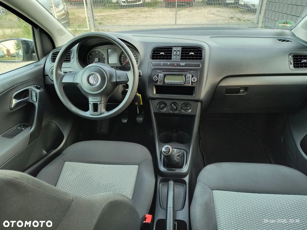 Volkswagen Polo 1.2 Comfortline - 19