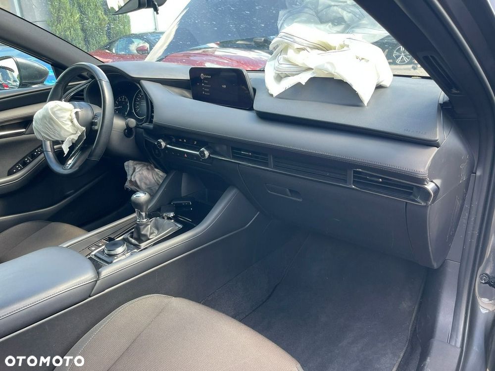 Mazda 3 2.0 mHEV Homura - 9