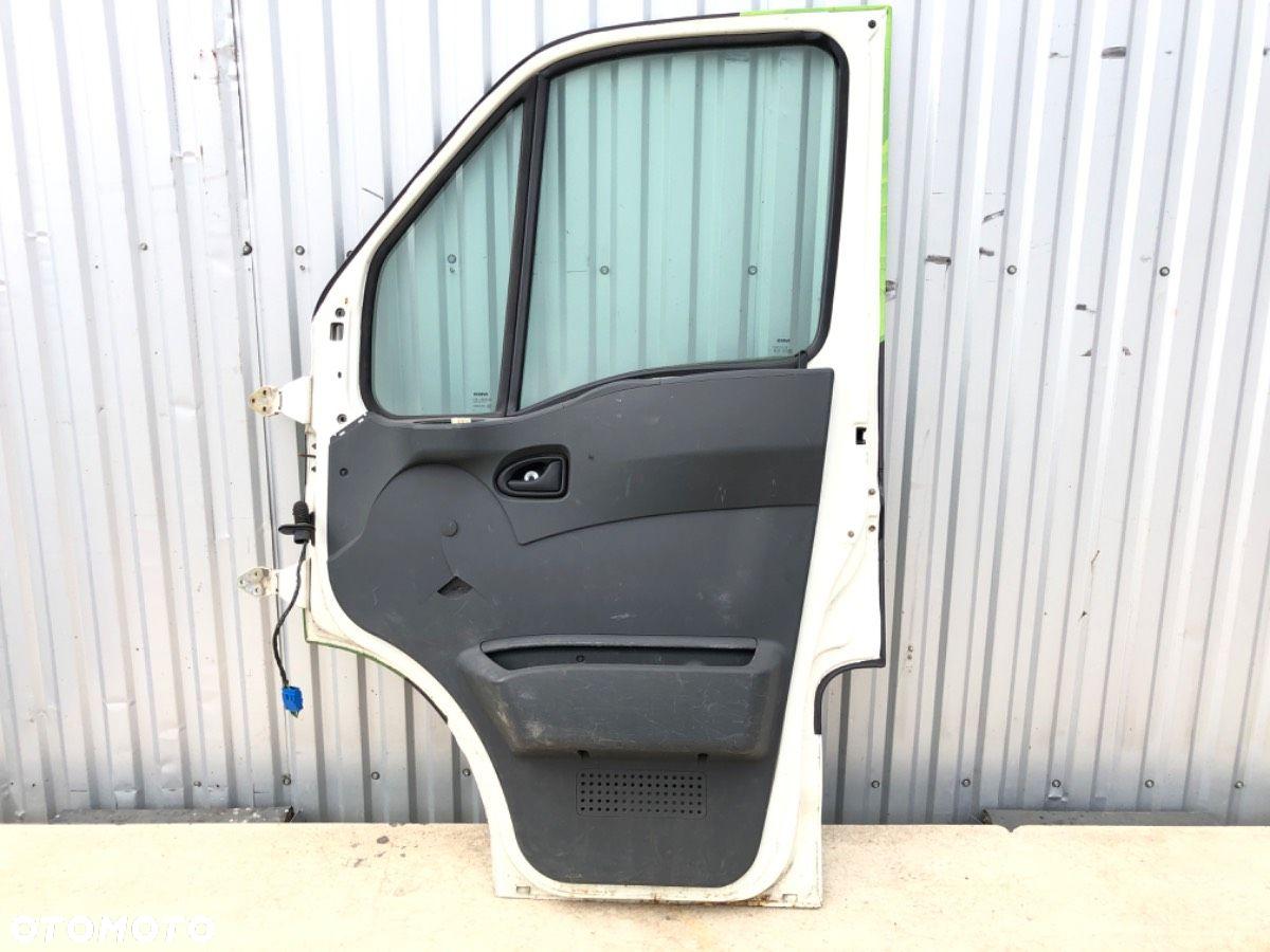 DRZWI PRAWY PRZÓD - 260.00 PLN - IVECO DAILY III Autobus 1999 - 2006 35 S 12, 35 C 12, 40 C 12 85 - 3