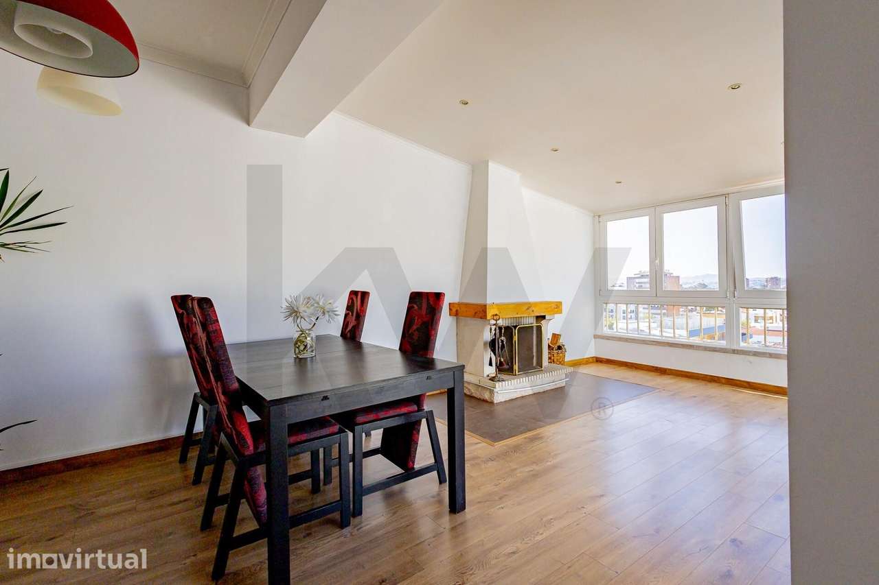 Apartamento T2 com Terraço e Vista Mar | Santo António da Caparica - Grande imagem: 3/26