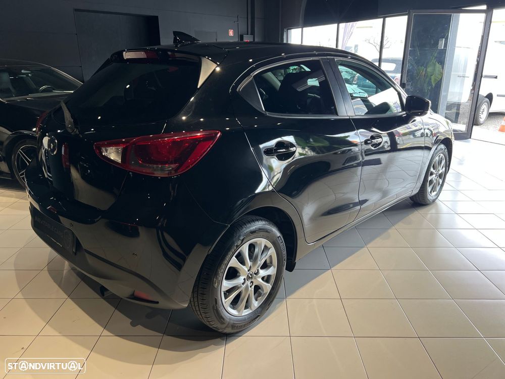 Mazda 2 1.5 Sky.Evolve - 9