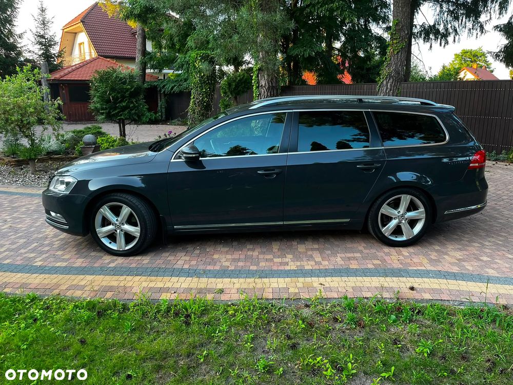 Volkswagen Passat 2.0 TDI Comfortline DSG - 14