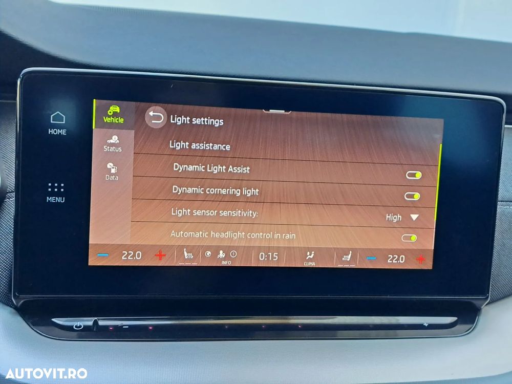 Skoda Octavia Combi Diesel 2.0 TDI DSG Style - 29