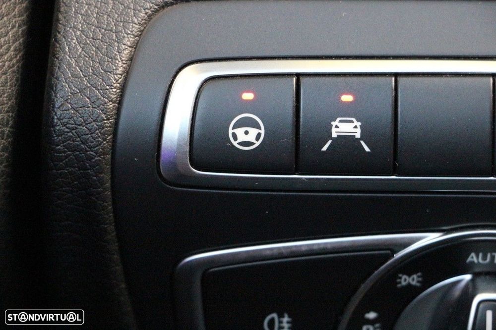 Mercedes-Benz C 300 de AMG Line - 43