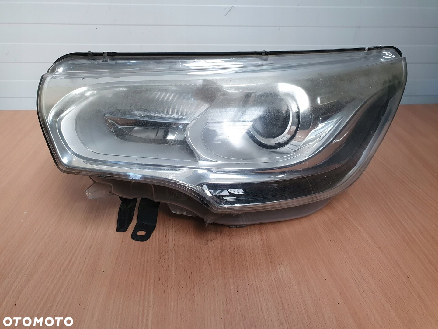 LAMPA PRZÓD LEWA BI - XENON DYNAMIC KOMPLETNA CITROEN DS4 C4 12-16r - 2